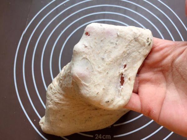 芝芝辣肉松面包