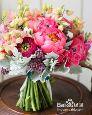 鲜花蔫了怎么恢复新鲜