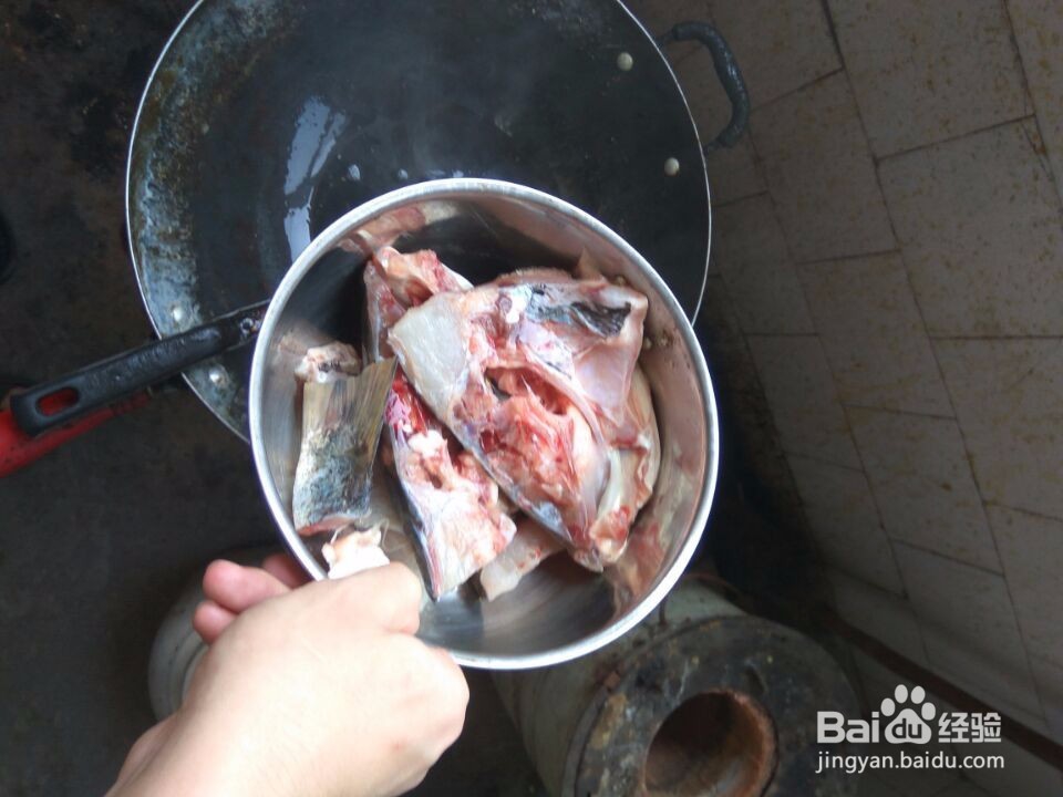 大头鱼香辣汤的做法