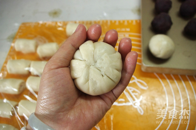 蛋黄酥的家常做法