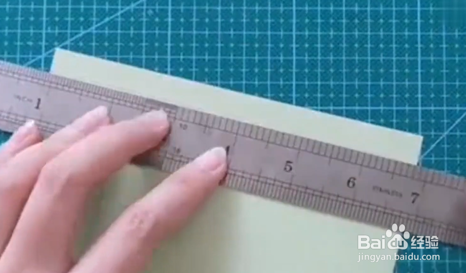 如何制作会走的毛毛虫