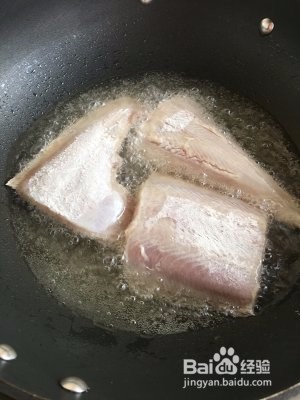 如何做出好吃的酱烧比目鱼