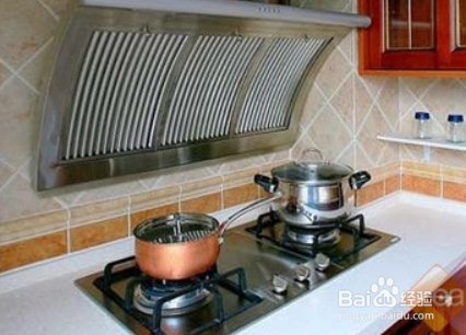 煤气漏气该怎样处理？