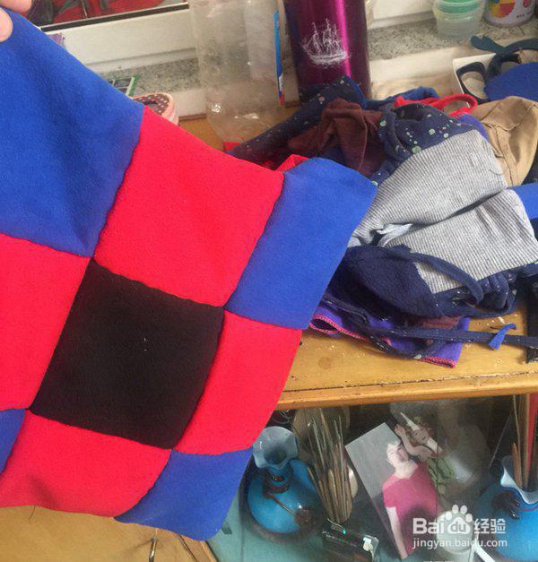 变废为宝-旧衣服diy实用的靠枕
