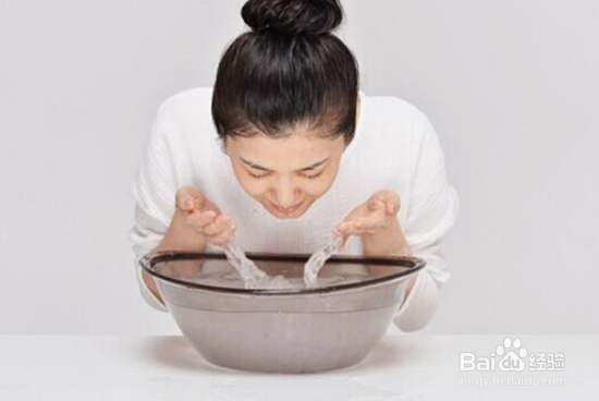 如何将皮肤深层清洁到位