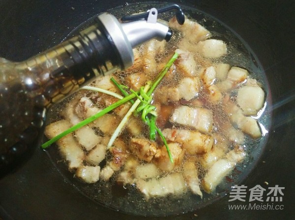 家常红烧肉炖蛋