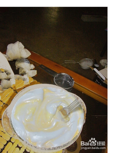 用简便的方法做轻乳酪蛋糕