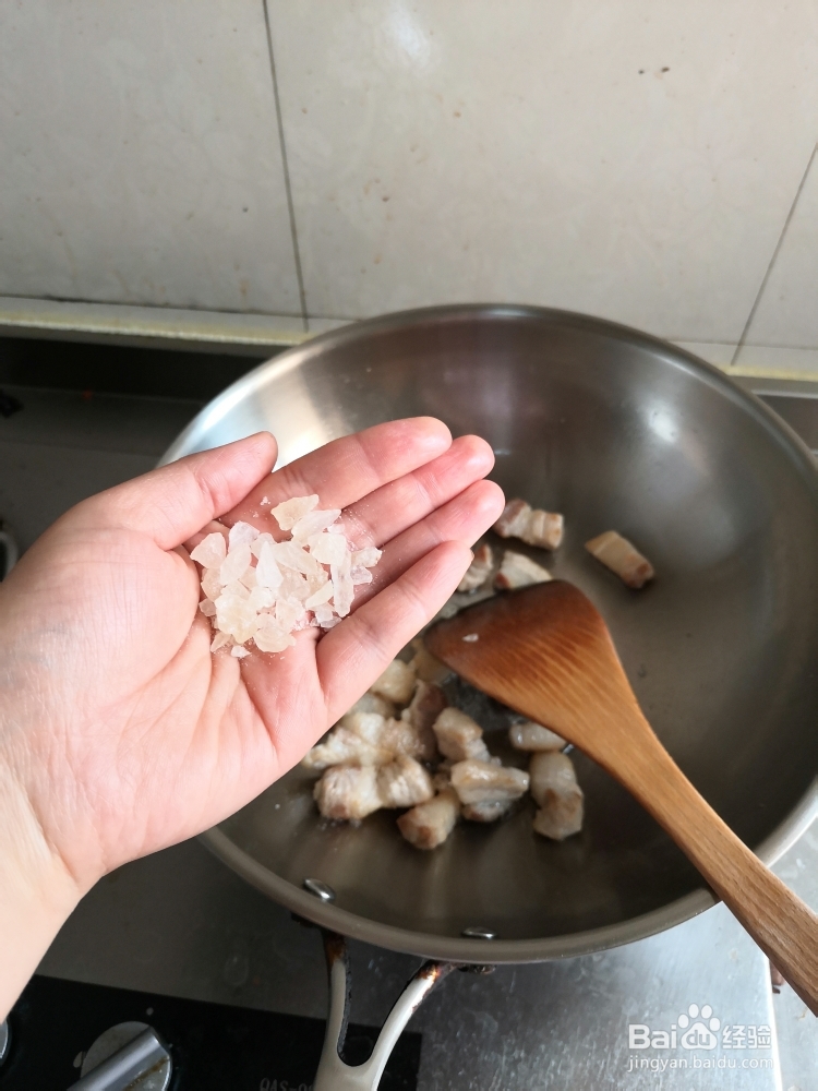 一个人做梅干菜烧肉