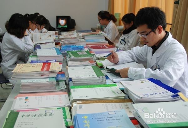 中医师承和中医院校教育哪个更好