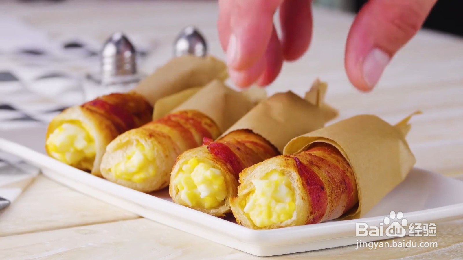 怎么制作吐司蛋培根卷