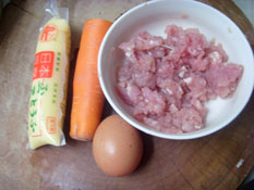 梅花苞已经爬满了枝头——创新版三色蛋饼