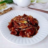 怎样制作美味的葱白爆香过油鸭