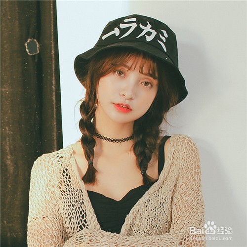 头大的女人适合这9种帽子，戴上立刻时尚漂亮！