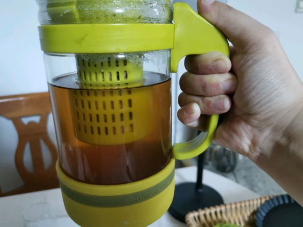 养颜红枣玫瑰菊花枸杞茶