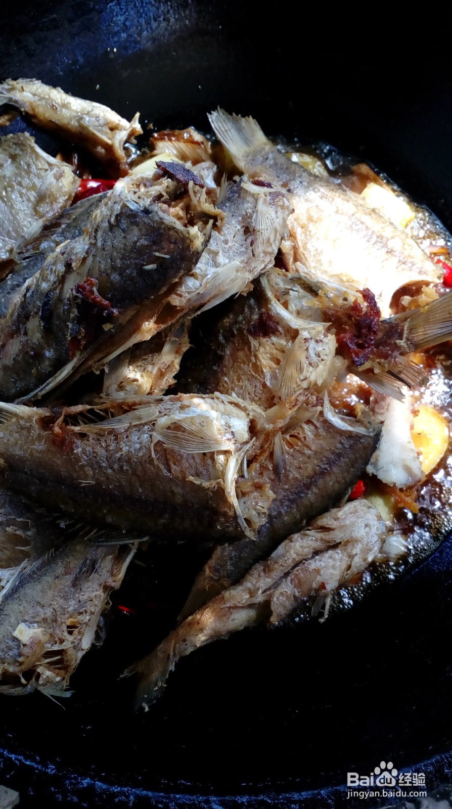 广式酥鲫鱼做法