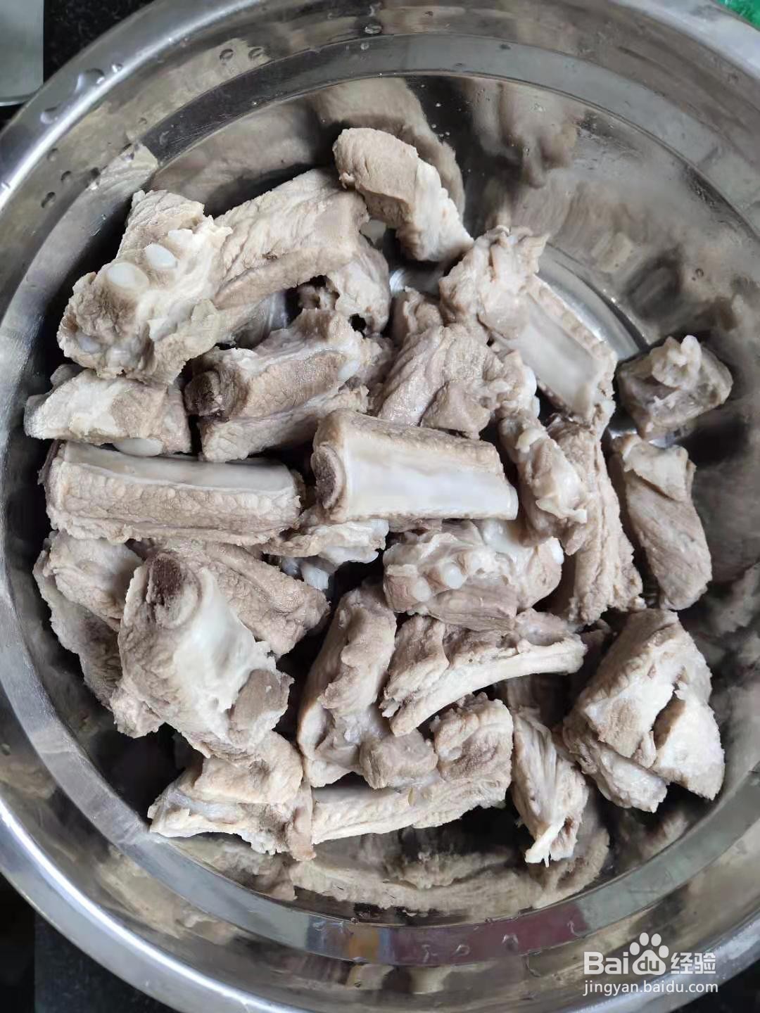家常排骨的做法