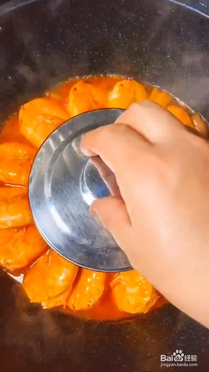 如何自制美味的油焖大虾