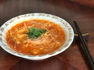 西红柿面的做法。教你怎么做西红柿面汤