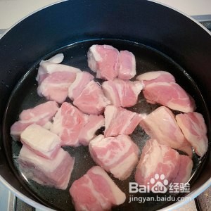 土豆炖牛肉的做法