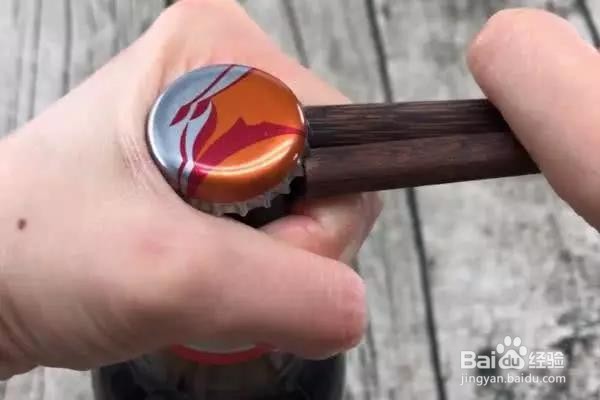 打开啤酒瓶盖的几个小技巧？