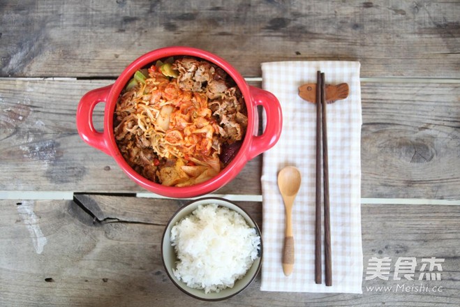 韩式泡菜牛肉锅