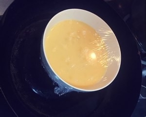 食补佳品蒸鸡蛋羹的做法