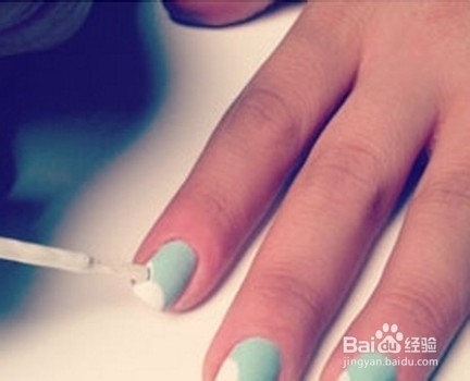 法式蝴蝶美甲DIY步骤