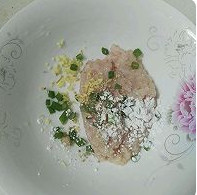 鸡肉圆子汤的做法