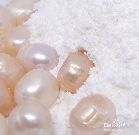 应对秋季肌肤干燥,矿泉水巧护肤,省钱安全!