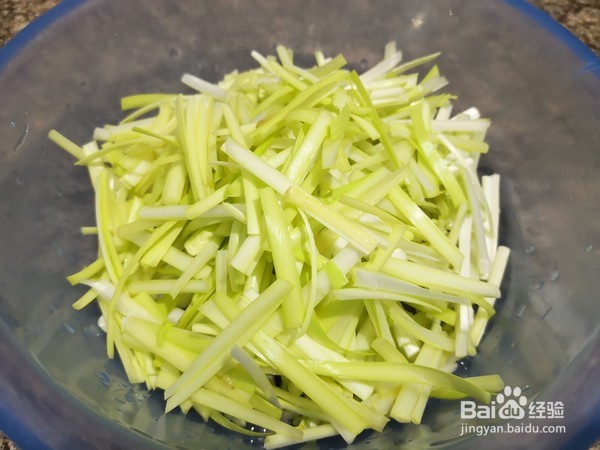 广东韭黄炒滑蛋的做法