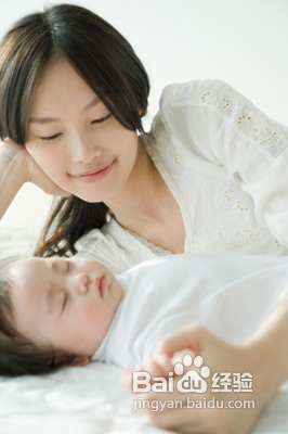 怎样做才能让宝宝睡得安稳