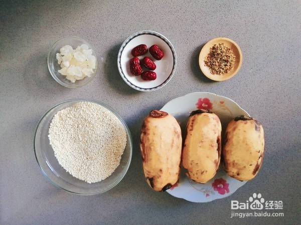 怎么做美味的桂花红枣糯米藕