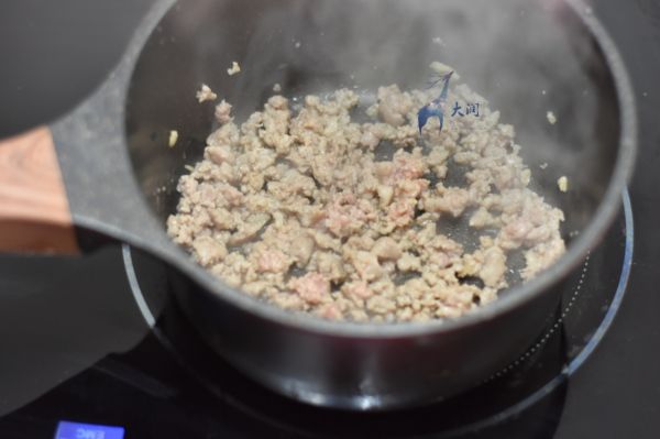 紫衣玉带盏-喜庆新年菜#新年新招乐过年#