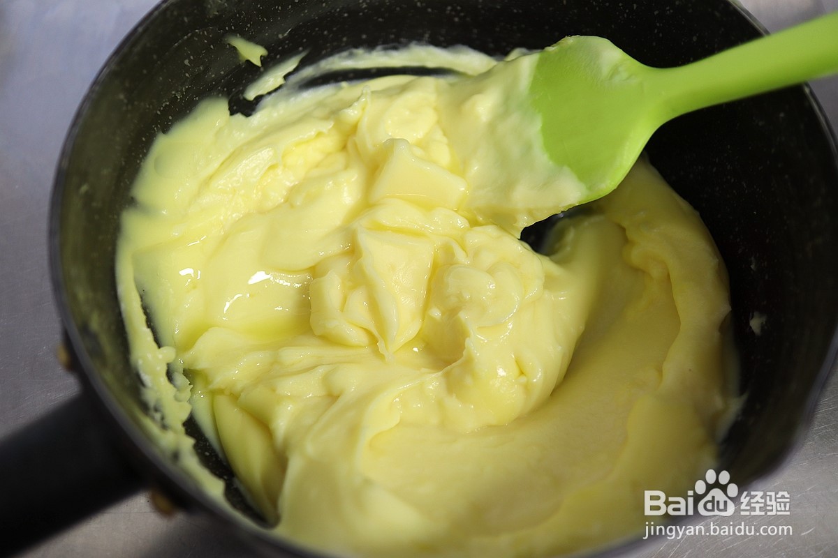 卡仕达酥粒面包