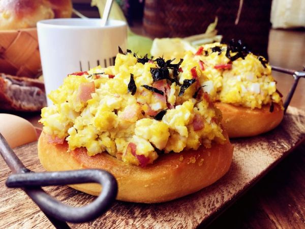 橄榄菜火腿面包