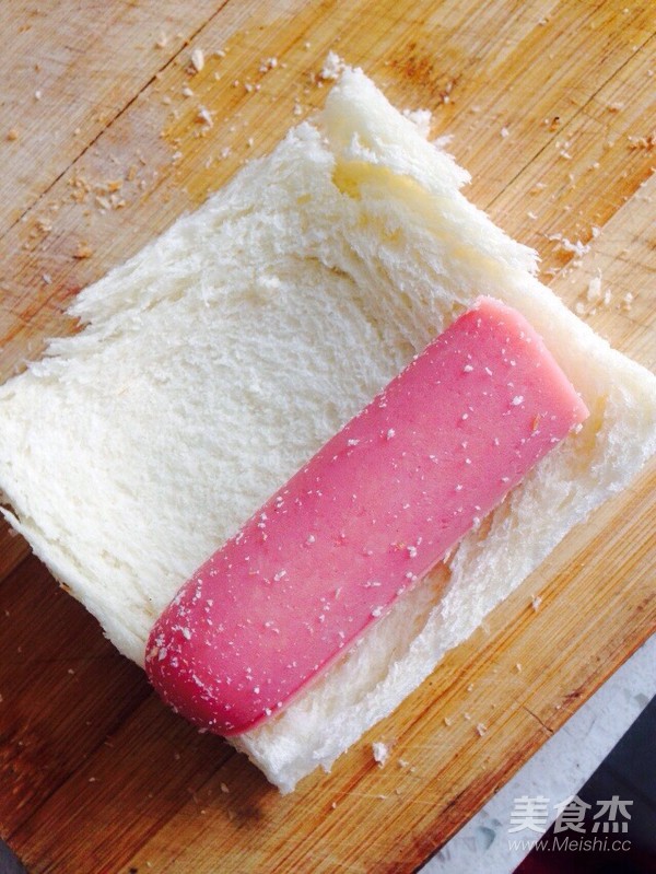 鸡蛋吐司卷火腿