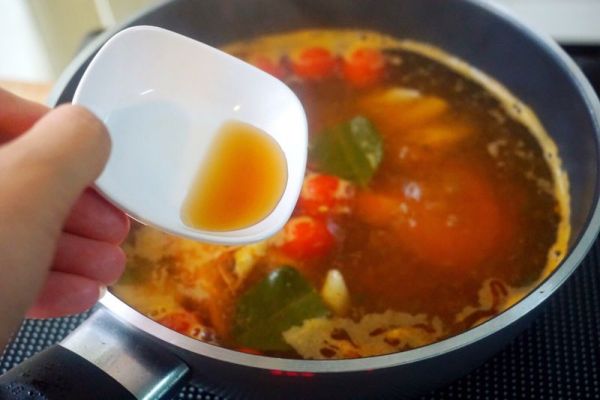 海鲜冬阴功泡面