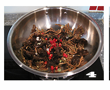 木耳干豆角炒肉