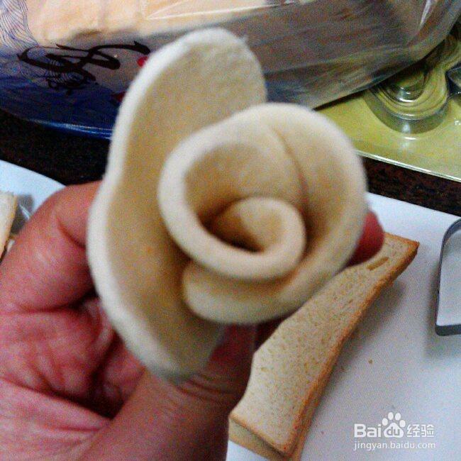 营养美味的玫瑰吐司