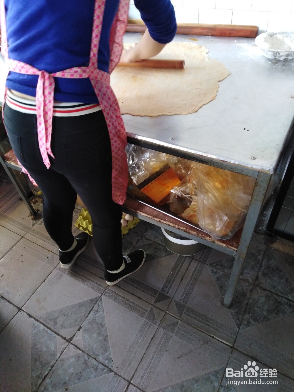 四川土家酱香饼如何制作