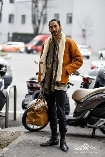 出门的N种搭配造型！3大「黑色靴x 裤款」个性街头混搭