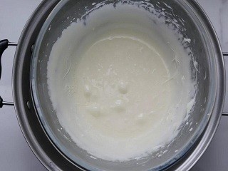 开心果草莓牛轧糖怎么做？