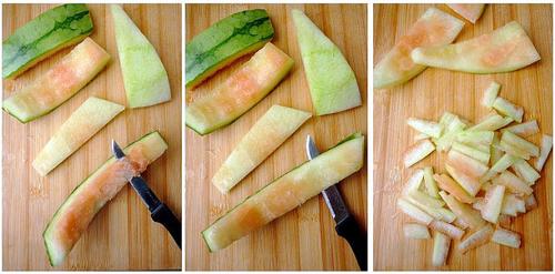 西瓜皮炒鸡蛋的做法（荤素搭配菜谱）