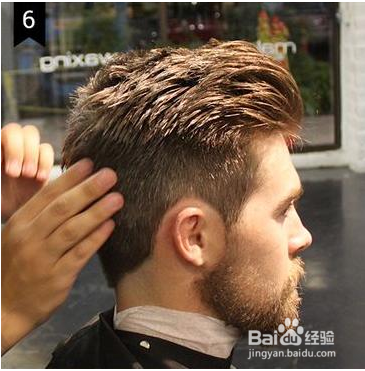 侧分线上吹蓬松感发型