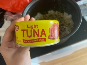 金枪鱼芝士饭团的做法