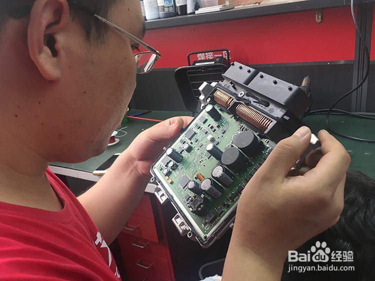 奔驰V260 2.0T刷ECU升级方案