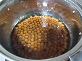 琥珀珍珠奶茶怎么做？