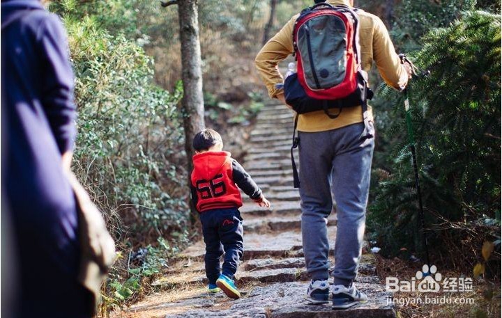 爬完山后小腿肌肉酸痛怎么缓解