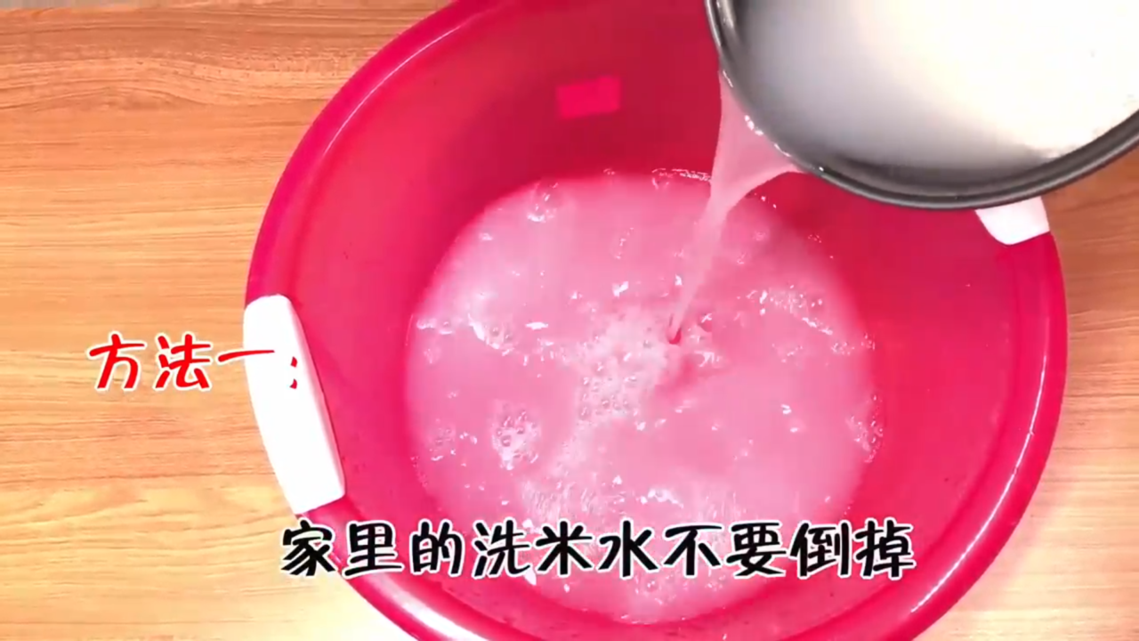 怎么使白色衣服不发黄