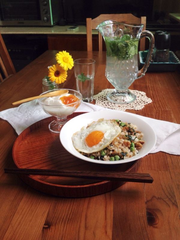 小鱼干核桃炒饭